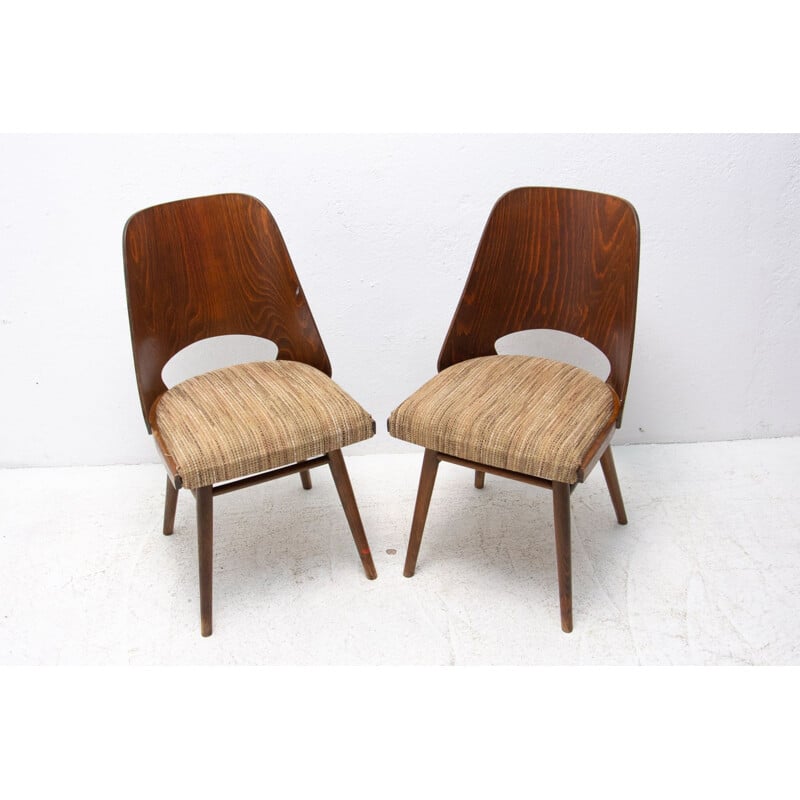 Pair of vintage bentwood chairs by Radomír Hofman for Ton, Czechoslovakia 1960