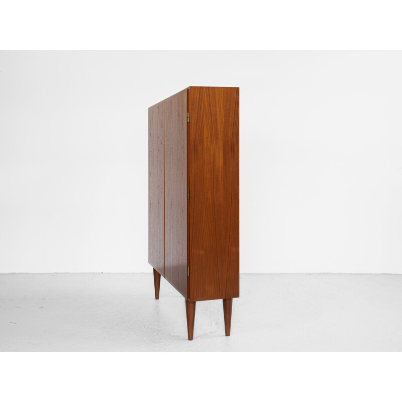 Mid century Danish cabinet with 2 doors in teak by Omann Jun, 1960s