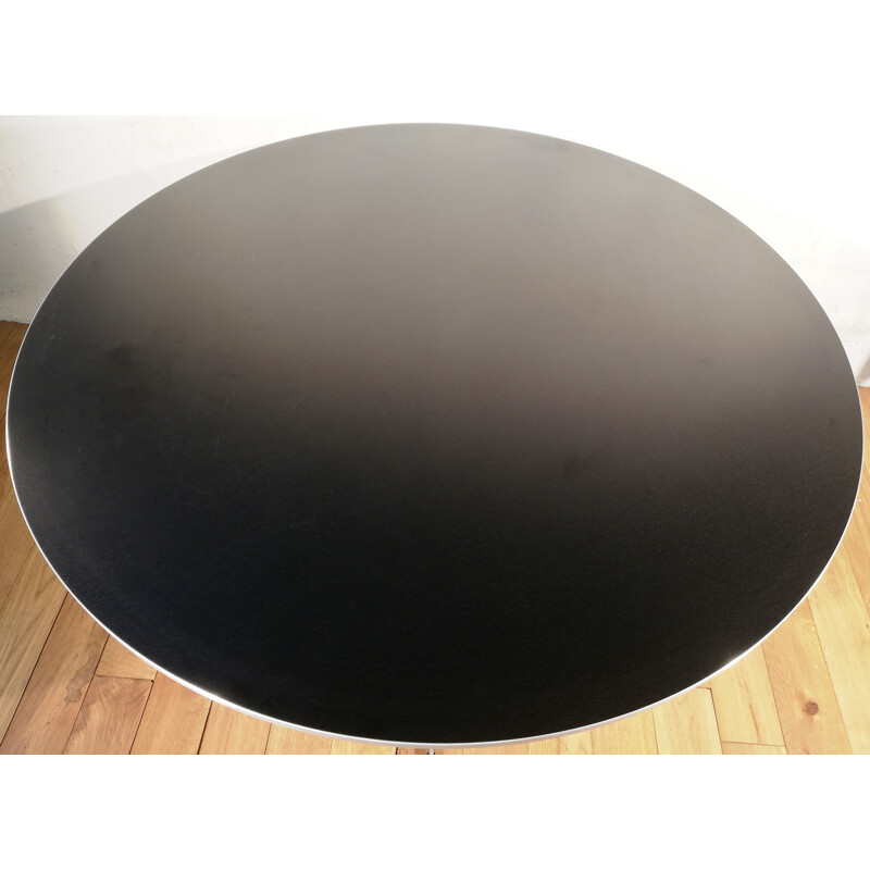 Vintage table by Arne Jacobsen for Fritz Hansen