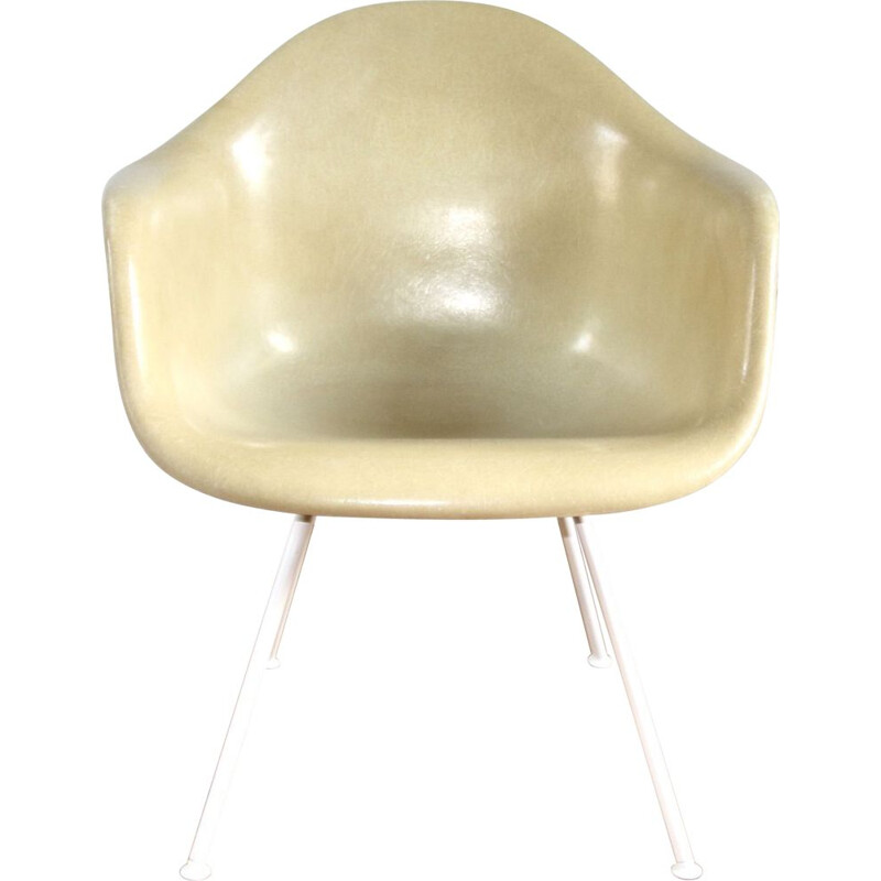 Vintage fiberglass armchair by Charles & Ray Eames, 1970