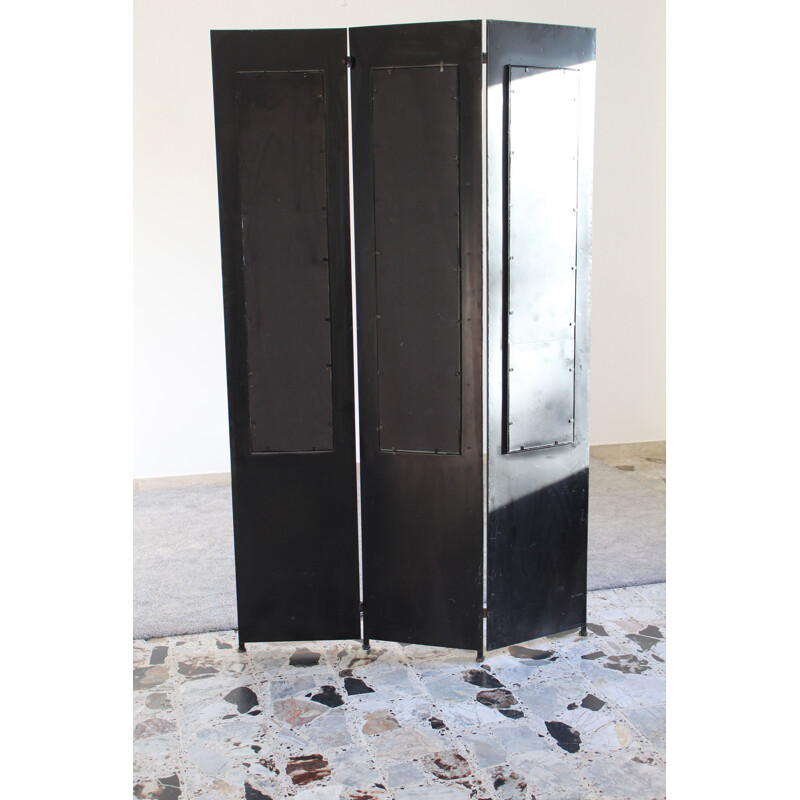 Vintage black lacquered metal screen with 3 doors and mirrors, Italy 1980s