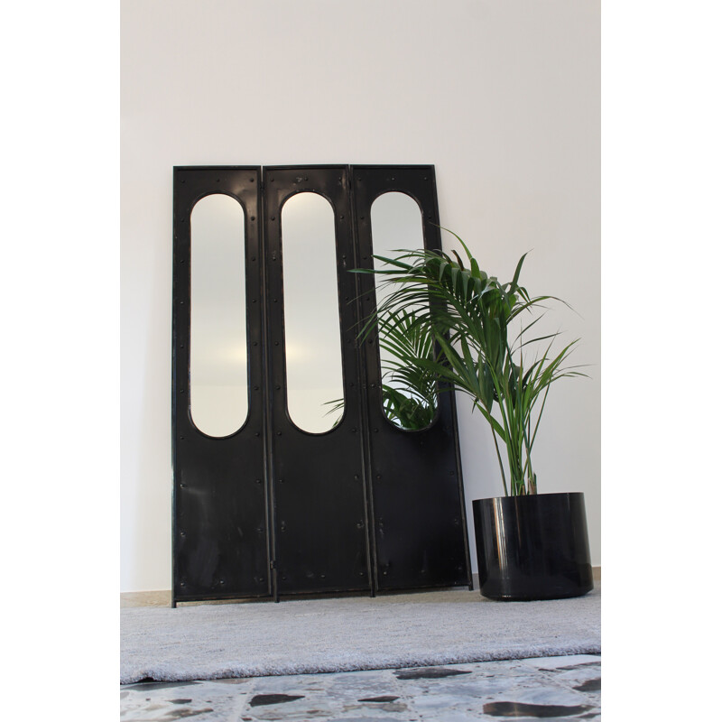 Vintage black lacquered metal screen with 3 doors and mirrors, Italy 1980s