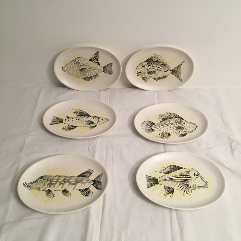 Set of 6 vintage fish plates by André Baud, Vaullauris 1950