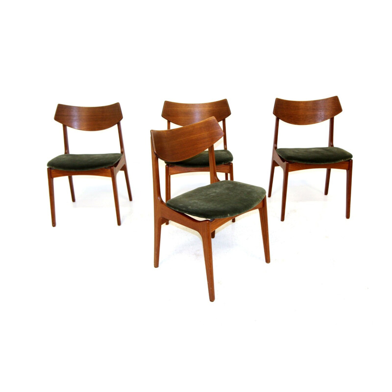 Lot de 4 chaises vintage en teck par Erik Buch, Danemark 1960