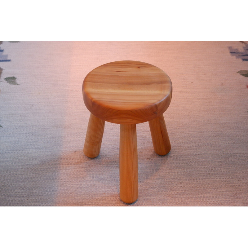 Vintage Ingvar Hildingsson stool made is solid pine, Sweden 1980