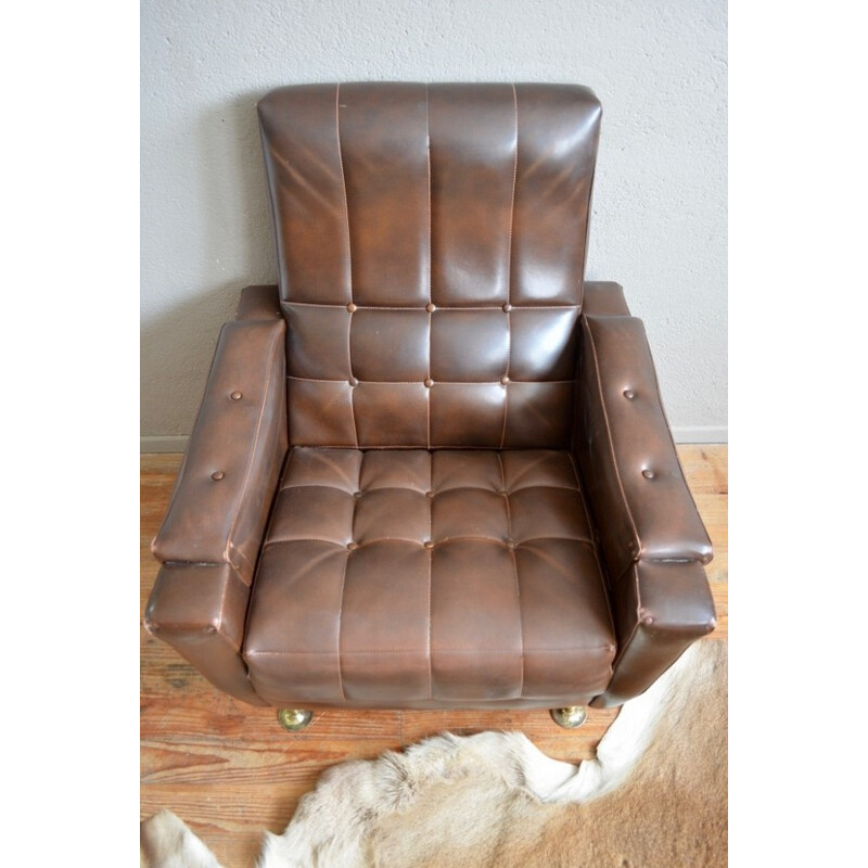 Vintage "Club" armchair in faux leather - 1960 