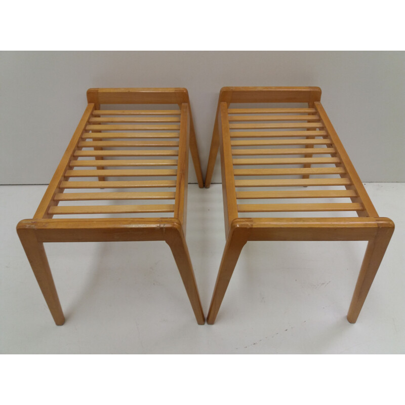 Paar Vintage Uluv Hocker aus Buchenholz, Tschechoslowakei 1960