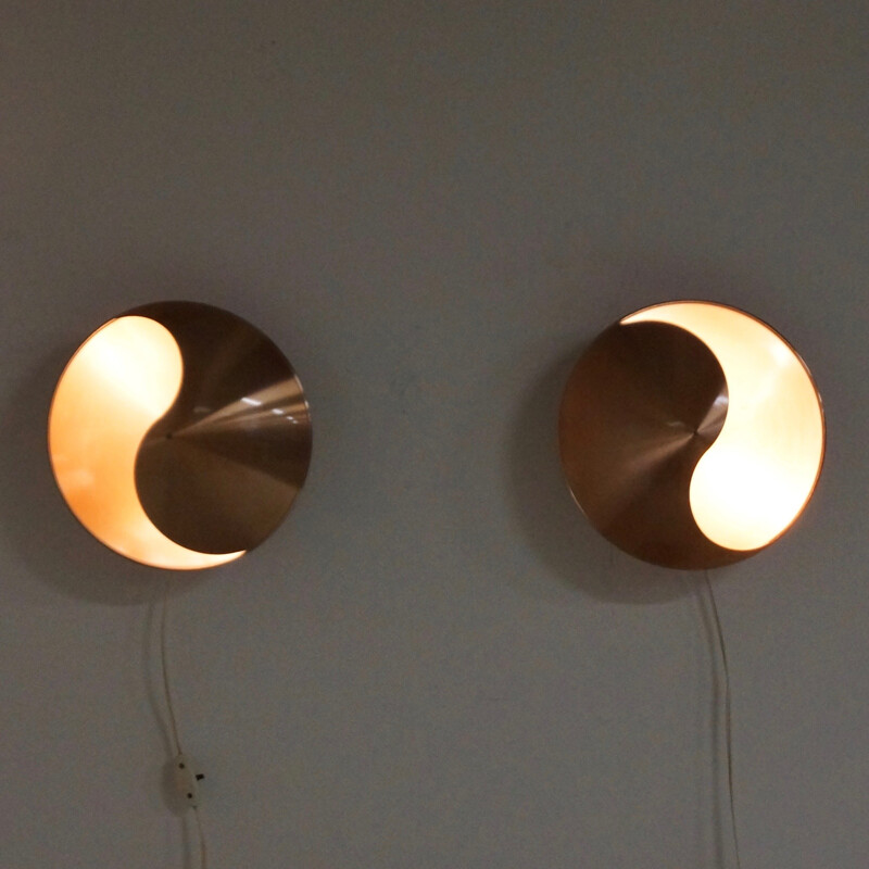 Raak "Jin Jang" wall lamps in aluminum, Hermian Sneyders de Vogel , Hermian SNEYDERS DE VOGEL - 1970s