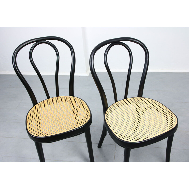 Juego de 4 sillas vintage de Michael Thonet