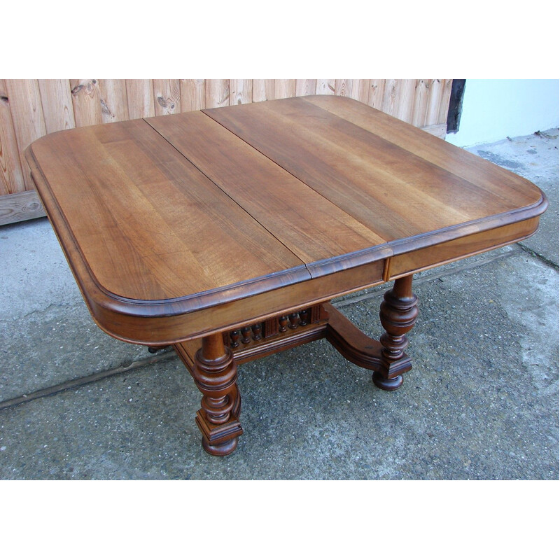Oakwood vintage table