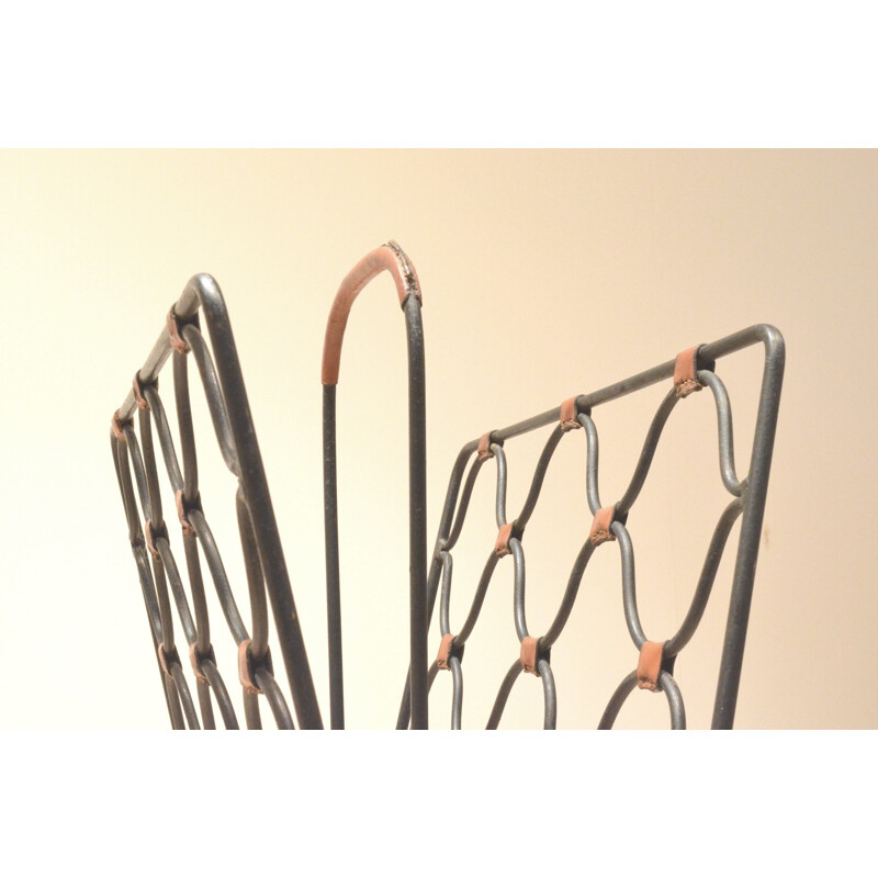 Magazine rack in metal and leather, Jacques ADNET - 1940s