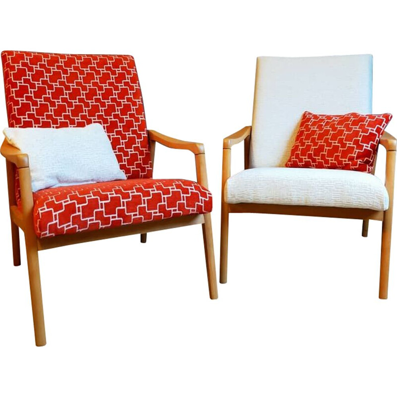 Paar vintage matte gouden eiken fauteuils van Jiri Jiroutek, 1960