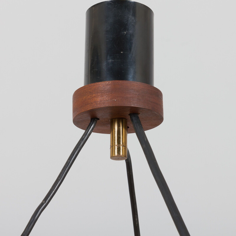 Lámpara colgante vintage de cristal estriado y teca de Louis Kalff, 1960