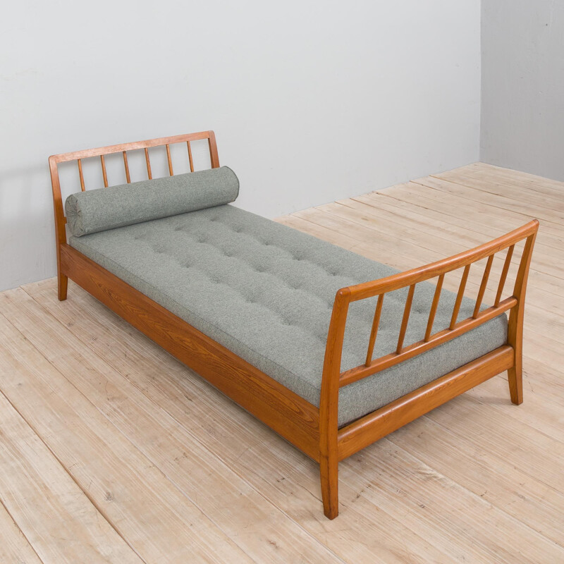 Danish vintage oakwood daybed in gray wool upholstery, Denmark 1960s