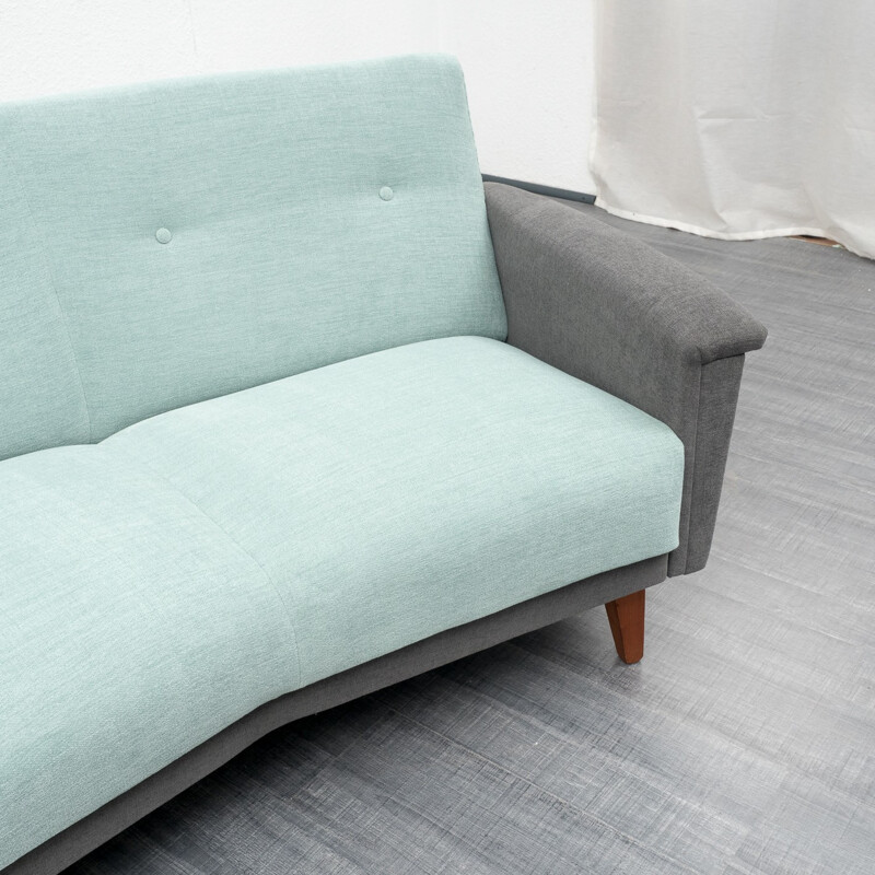 Canapé en teck et tissu turquoise clair et gris - 1950