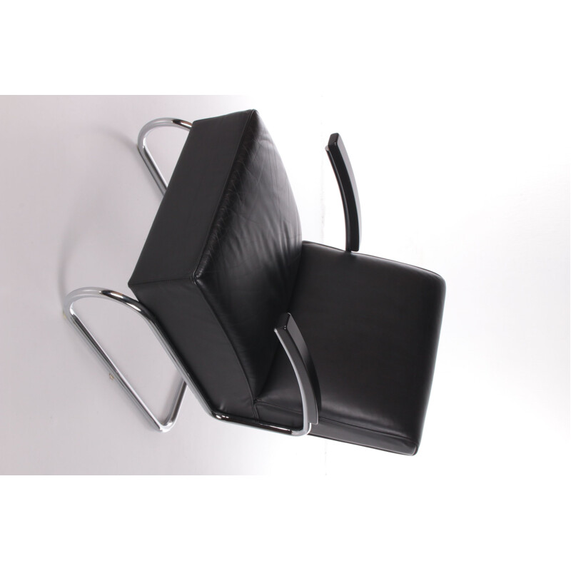 Vintage S411 armchair in black leather by Thonet, 1980s
