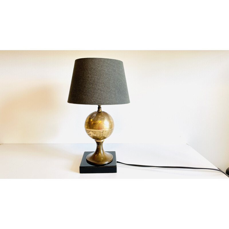 Vintage lamp in brass and lacquered wood