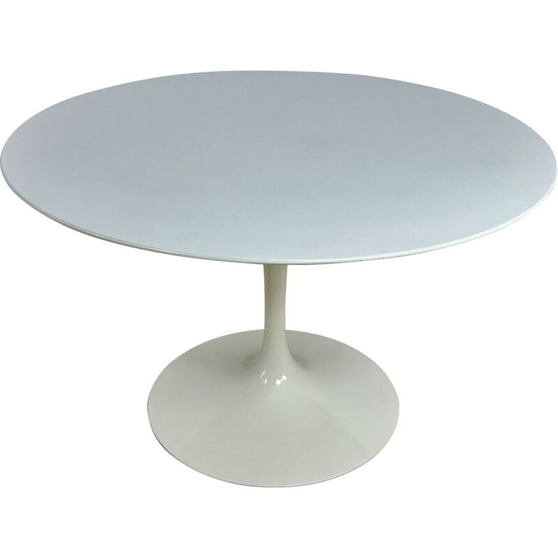 Table vintage blanc par Eero Saarinen pour Knoll International, 1960