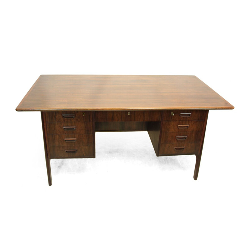 Danish desk in rosewood, Gunni OMANN - 1960s