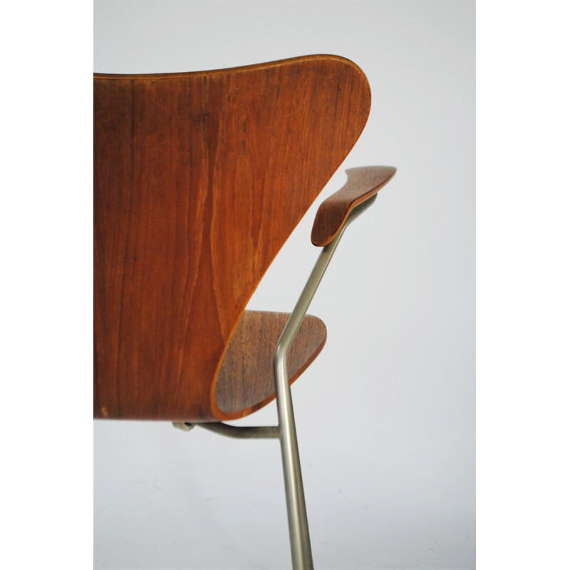 Vintage teak chair by Arne Jacobsen for Fritz Hansen