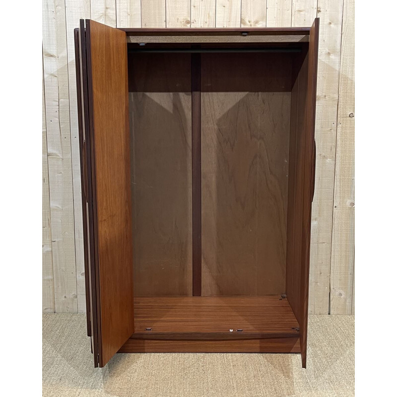 Armoire anglaise vintage G-Plan à 3 portes en teck, 1970