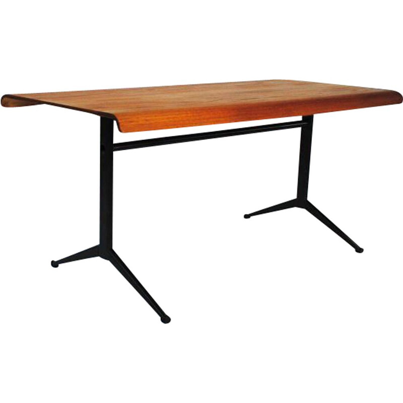 Table basse vintage en teck courbé par Friso Kramer pour Auping, 1963