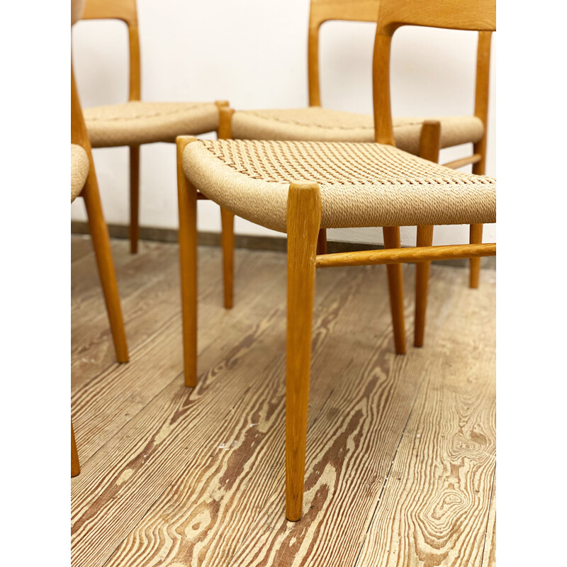 Set of 6 mid century oakwood dining chairs by Niels O. Møller for J.L. Moller, Denmark 1950s