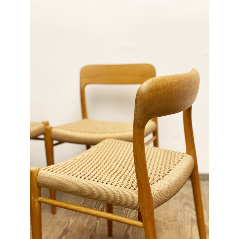 Set of 6 mid century oakwood dining chairs by Niels O. Møller for J.L. Moller, Denmark 1950s