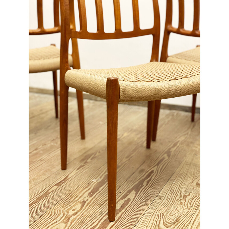 Set of 6 mid century Danish dining chairs by Niels O. Møller, 1950s