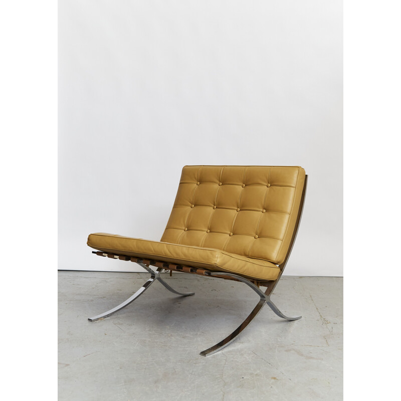 Vintage armchair by Ludwig Mies van der Rohe