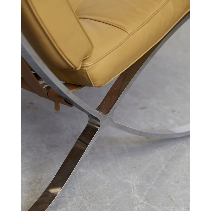 Vintage armchair by Ludwig Mies van der Rohe