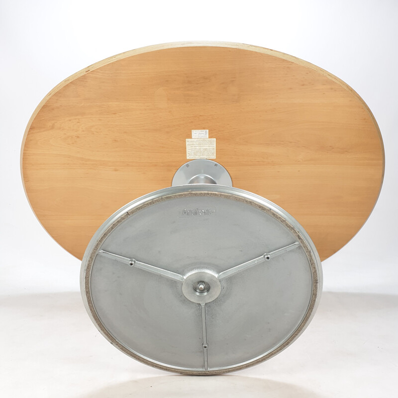 Mesa oval vintage em madeira folheada por Pierre Paulin para Artifort, 1960