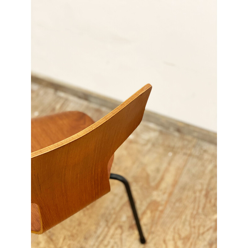 Silla vintage de teca para niños de Arne Jacobsen para Fritz Hansen, Dinamarca