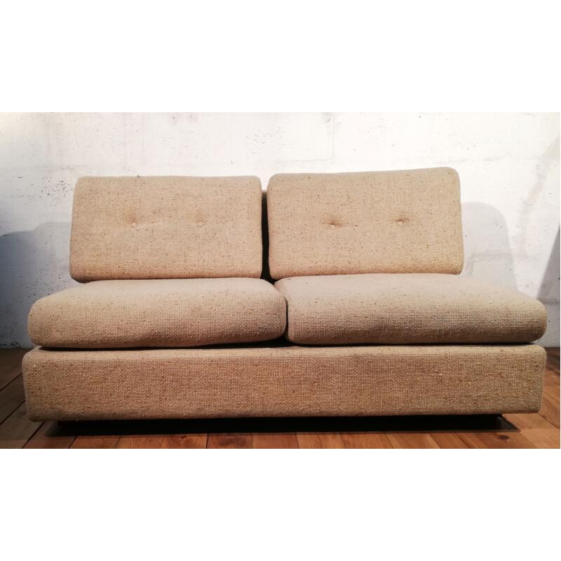 Vintage wool sofa by Mobilier International, 1970