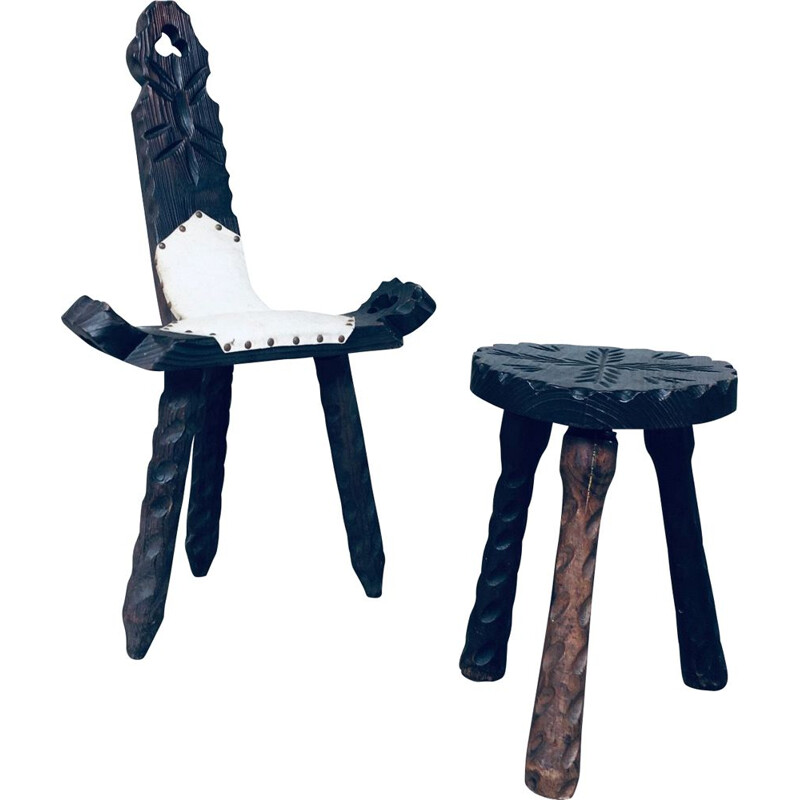 Chaise et tabouret tripodes vintage brutalistes espagnols en bois, 1960
