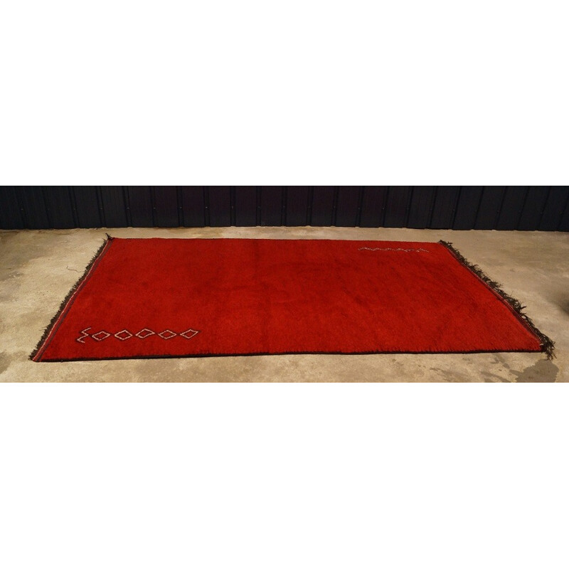 Large Moroccan carpet in red and black wool - 1970s