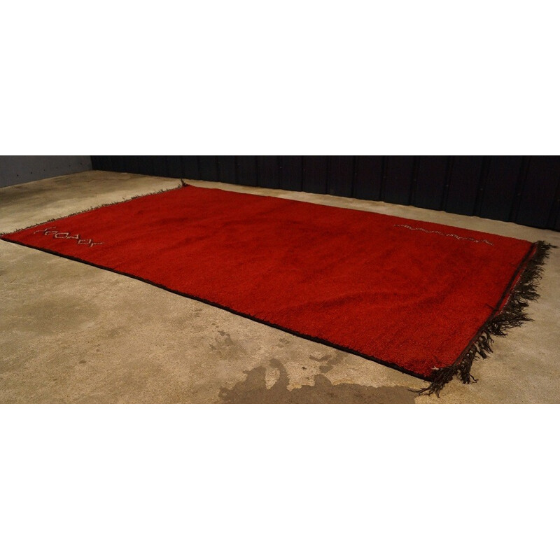 Large Moroccan carpet in red and black wool - 1970s