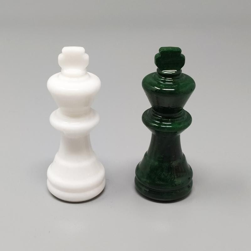 Vintage green and white chess set in volterra alabaster handmade, Italy 1970s