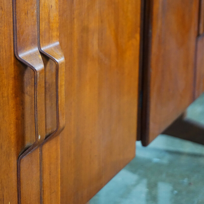 Italian mid century teak wall unit by Vittorio Dassi