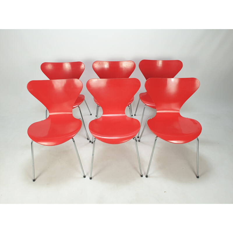 Set of 6 vintage chairs in chromed steel by Hans Jacobsen for Fritz Hansen, Denmark 1991