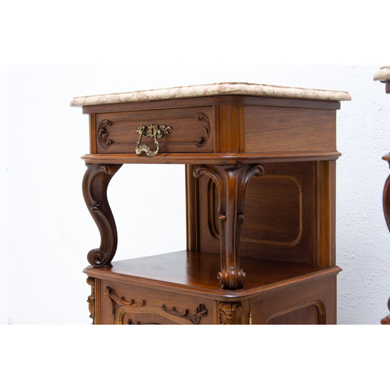 Par de mesas de cabeceira de madeira de faia historicista vintage, Áustria 1910