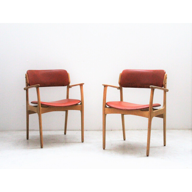 Paire de fauteuils vintage scandinave en cuir par Erik Buch pour O.D. Mobler, 1970