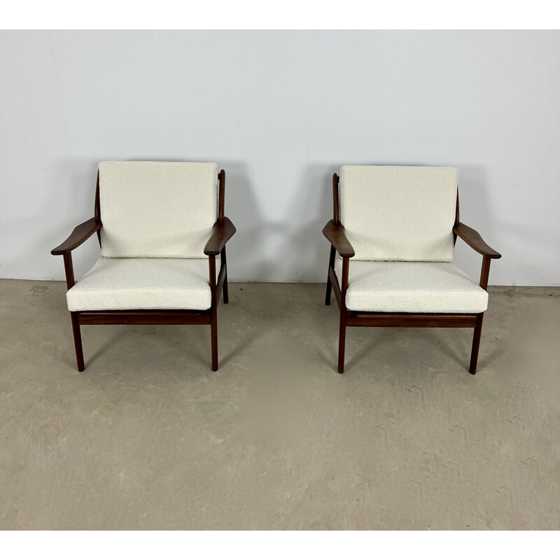 Pair of vintage Danish armchairs in wood and white fabric by Niels Kofoed, 1960