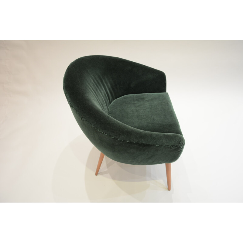 Mid-century Polish armchair in oak and dark green velvet - 1960s