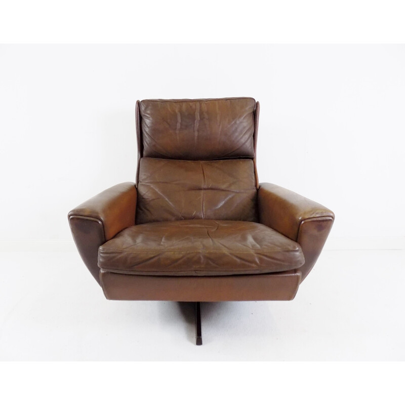 Danish vintage leather armchair by G. Thams for Vejen