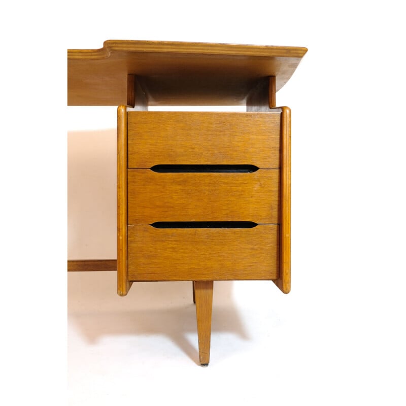 Vintage driepoot eikenhouten bureau van Jacques Hauville, 1950