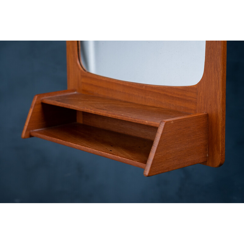 Specchio vintage con cornice e mensola in teak, Danimarca 1960