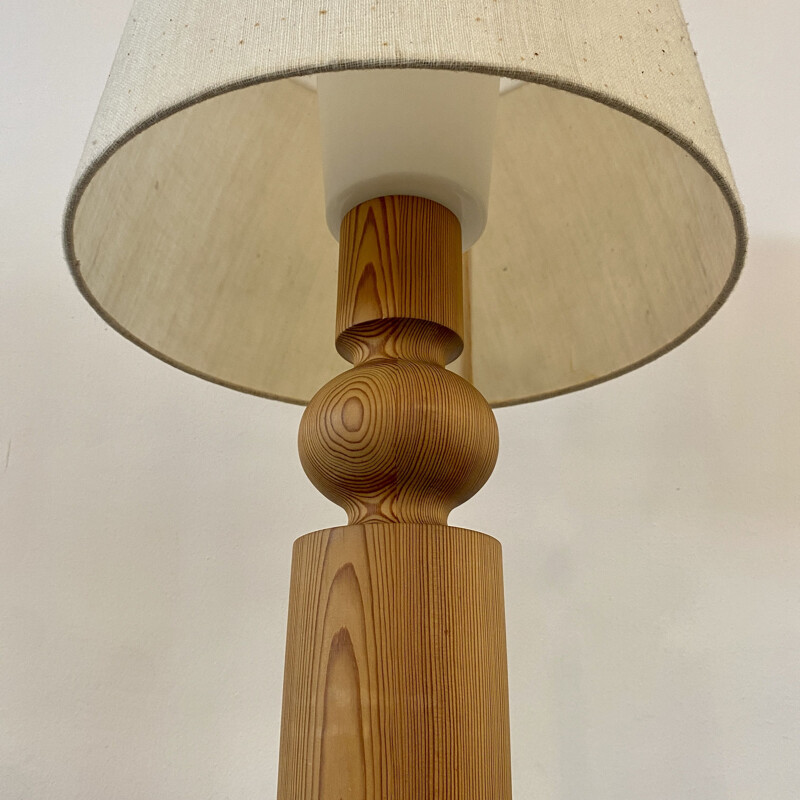 Vintage lamp in solid pine by Uno and Ostens Kristiansson