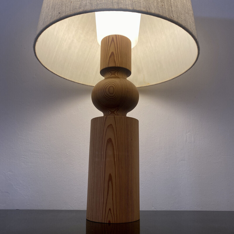 Lampe vintage en pin massif par Uno et Ostens Kristiansson