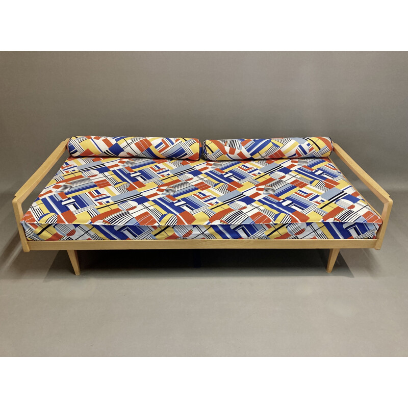 Vintage beechwood daybed, 1950